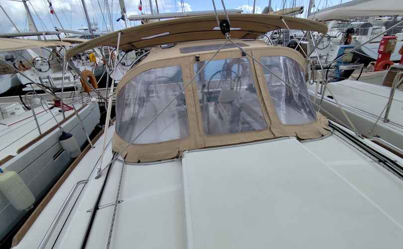 Sun Odyssey 349