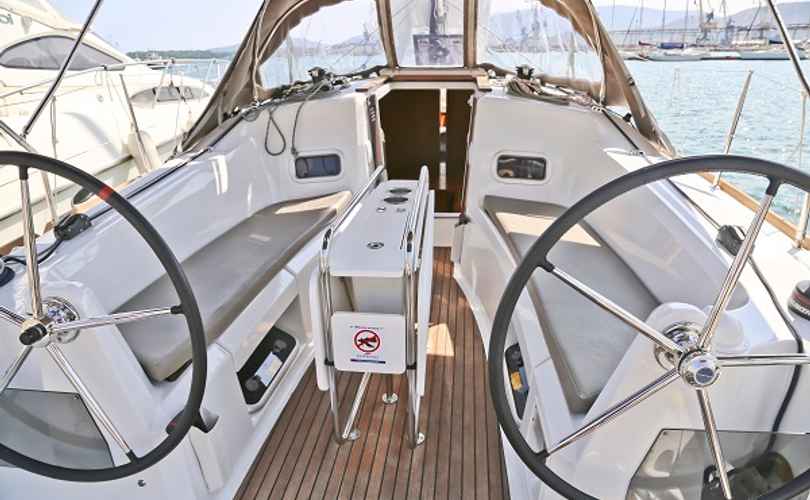 Photo Sun Odyssey 349 (2015)