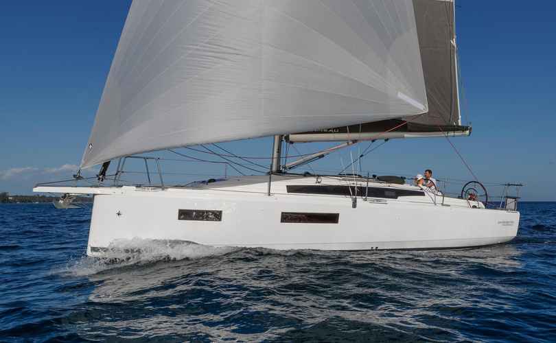 Photo Sun Odyssey 350 (2025)