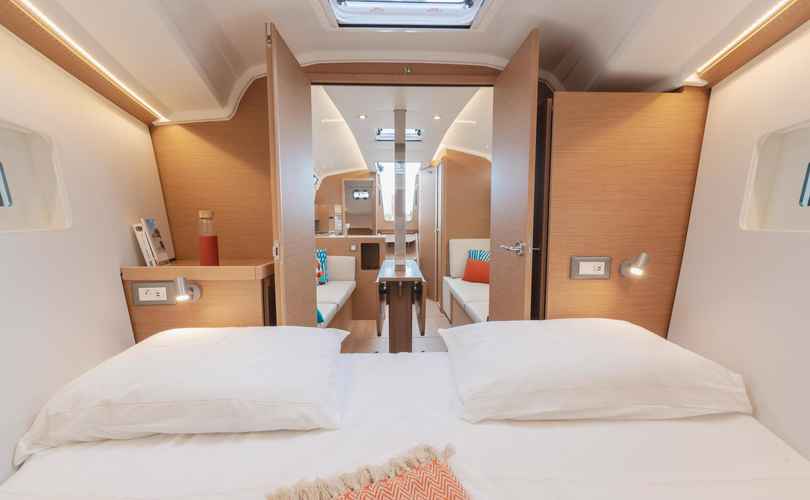Photo Sun Odyssey 350 (2025)