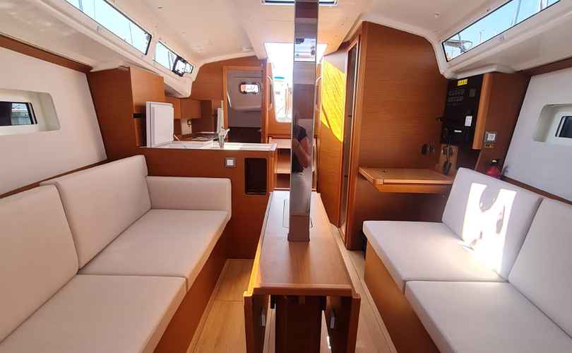 Photo Sun Odyssey 350 (2024)