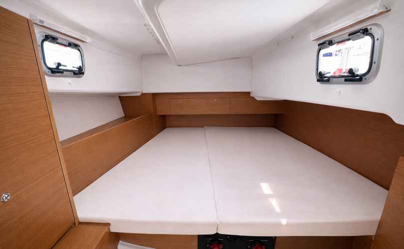 Photo Sun Odyssey 350 (2025)