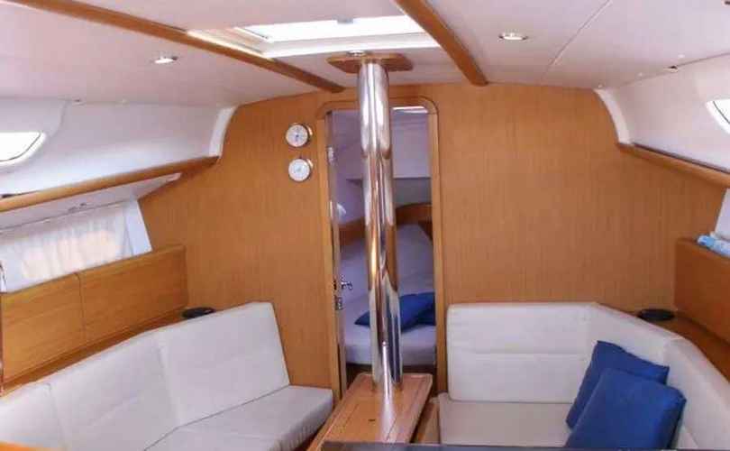 Photo Sun Odyssey 36i (2011)