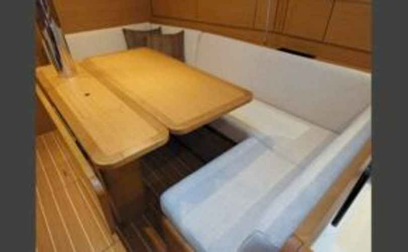 Photo Sun Odyssey 379 (2012)