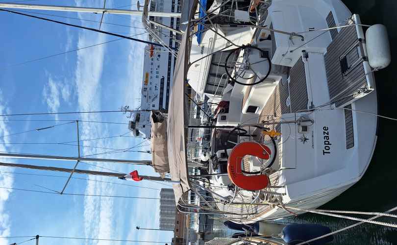 Photo Sun Odyssey 379 (2012)