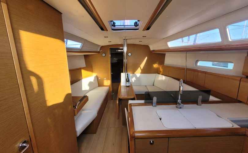 Photo Sun Odyssey 379 (2015)
