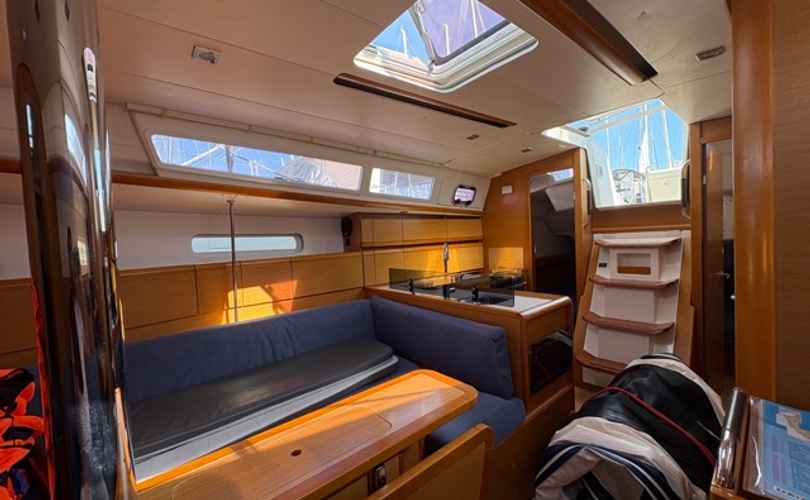 Photo Sun Odyssey 379 (2015)