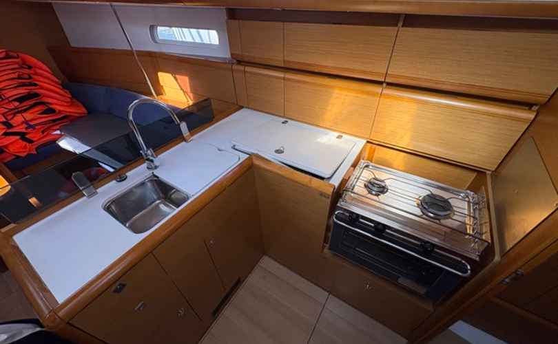 Photo Sun Odyssey 379 (2015)