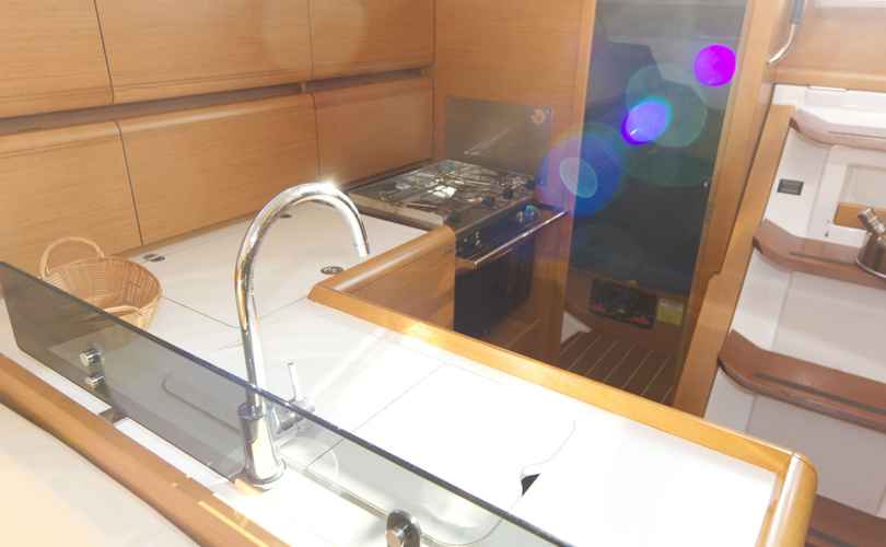 Photo Sun Odyssey 379 (2013)