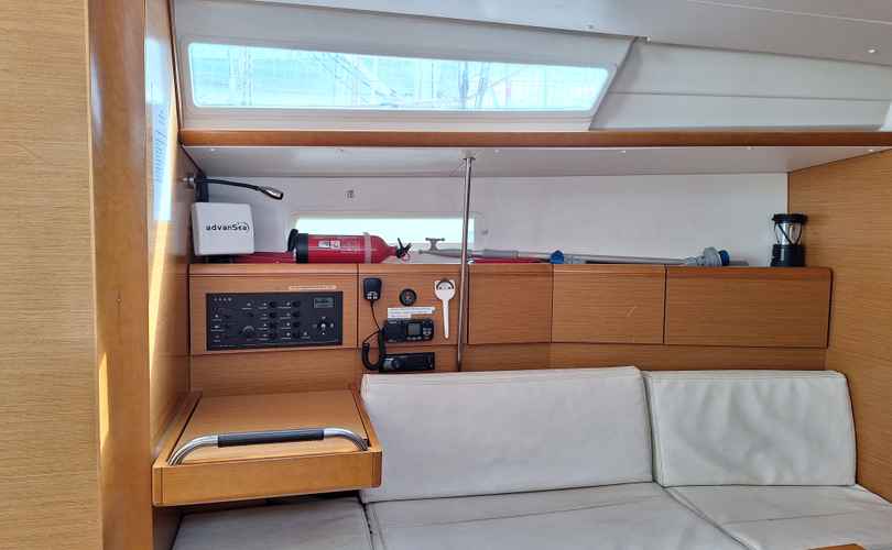 Photo Sun Odyssey 379 (2012)