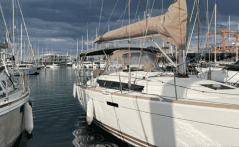 Photo Sun Odyssey 379 (2013)