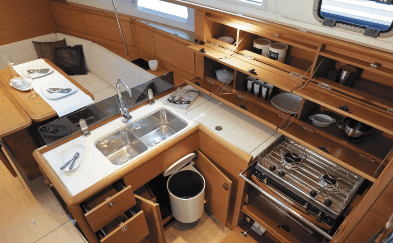 Photo Sun Odyssey 379 (2012)