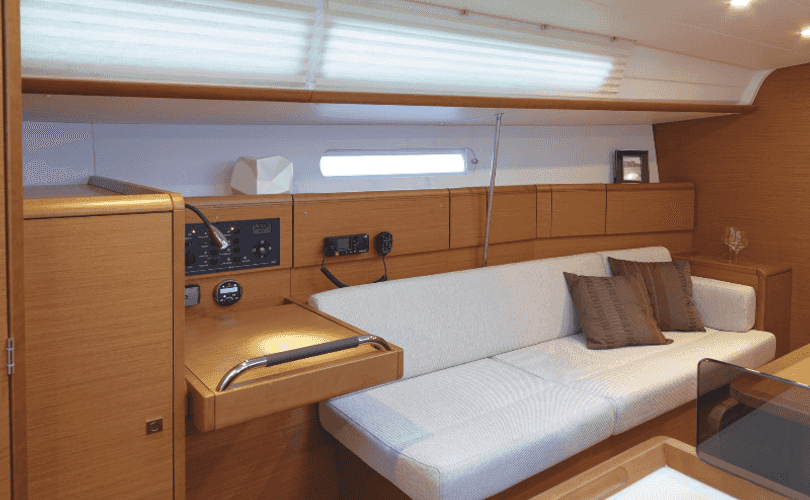 Photo Sun Odyssey 379 (2012)