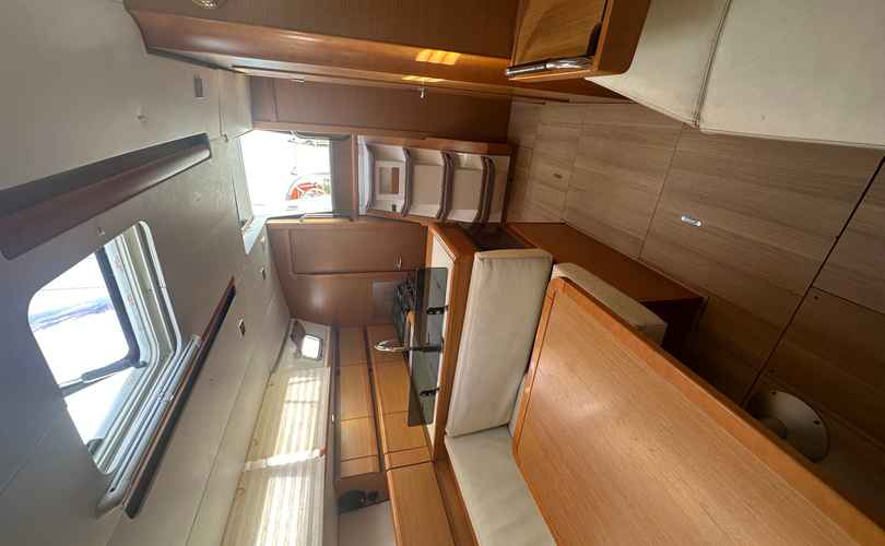 Photo Sun Odyssey 379 (2013)