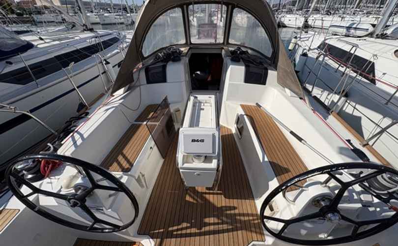 Photo Sun Odyssey 379 (2015)