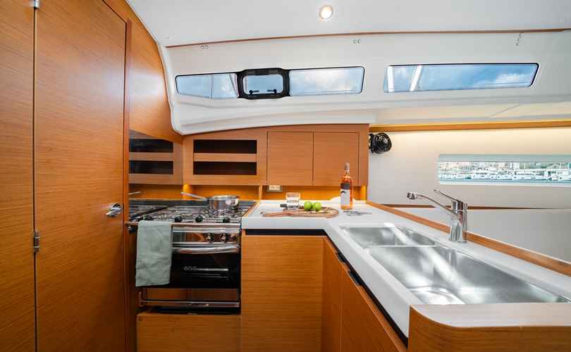 Photo Sun Odyssey 380 (2023)