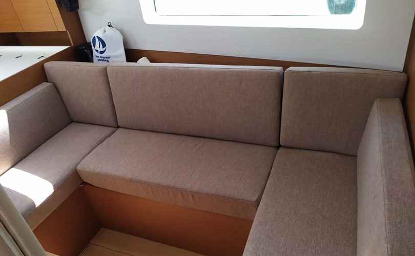 Photo Sun Odyssey 380 (2022)