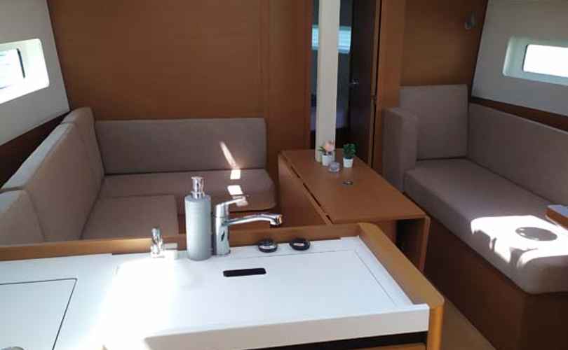 Photo Sun Odyssey 380 (2022)