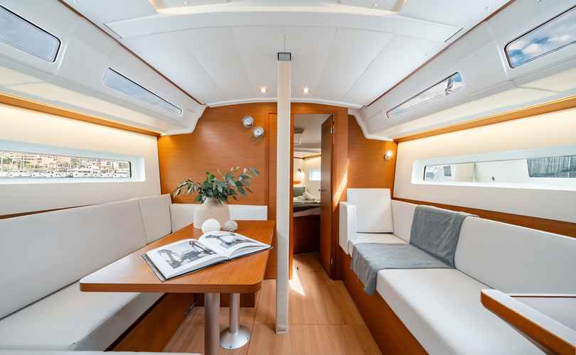Photo Sun Odyssey 380 (2023)