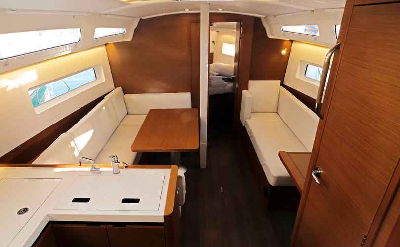 Photo Sun Odyssey 380 (2024)