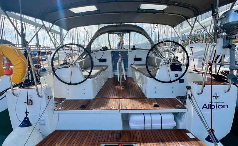Photo Sun Odyssey 380 (2023)