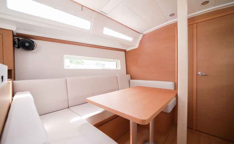 Photo Sun Odyssey 380 (2023)