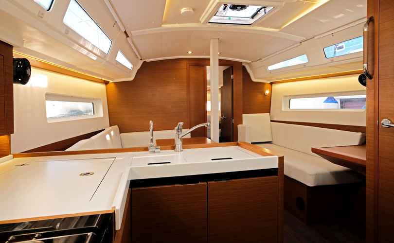 Photo Sun Odyssey 380 (2024)