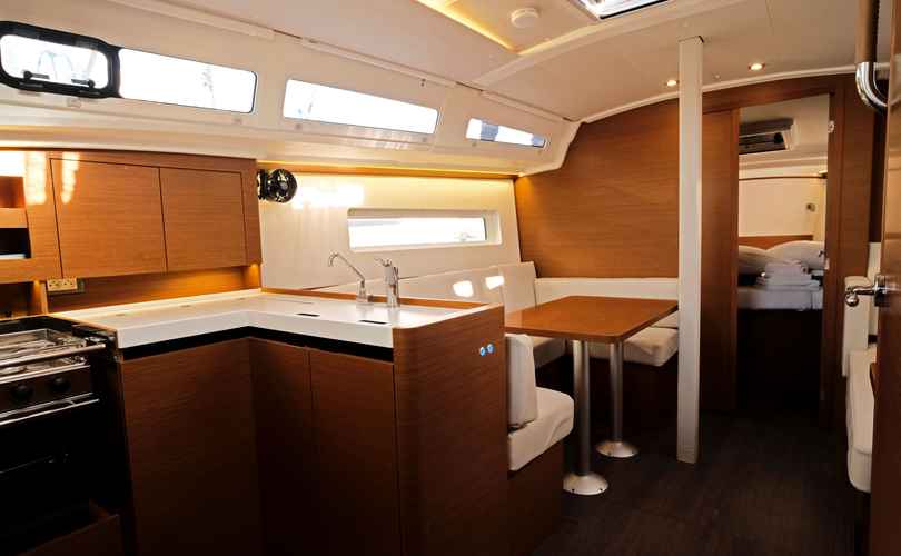 Photo Sun Odyssey 380 (2024)