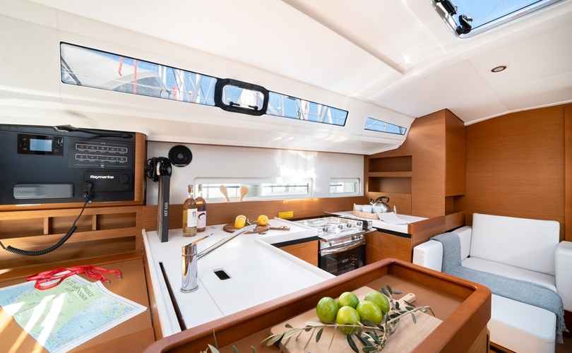 Photo Sun Odyssey 380 (2023)