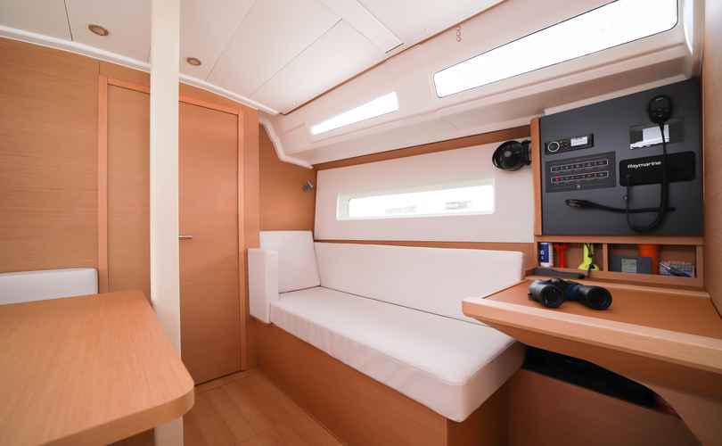 Photo Sun Odyssey 380 (2023)