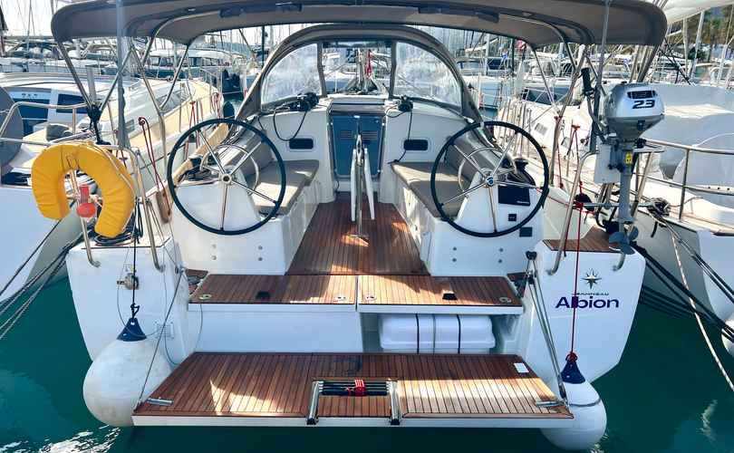 Photo Sun Odyssey 380 (2023)