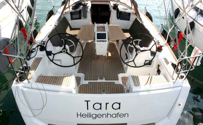 Sun Odyssey 389