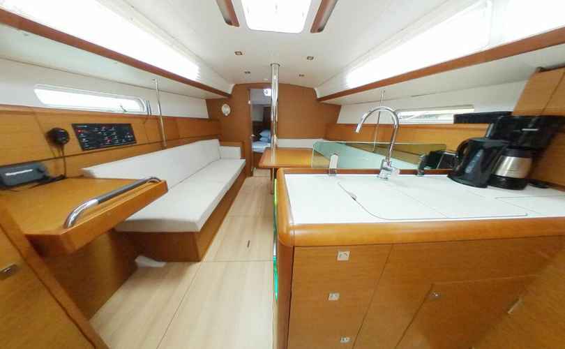 Photo Sun Odyssey 389 (2019)