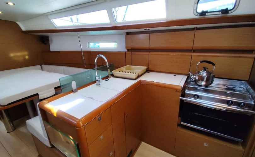 Photo Sun Odyssey 389 (2019)