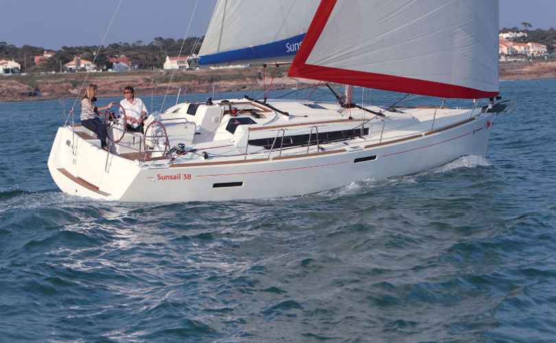 Photo Sun Odyssey 389 (Classic)