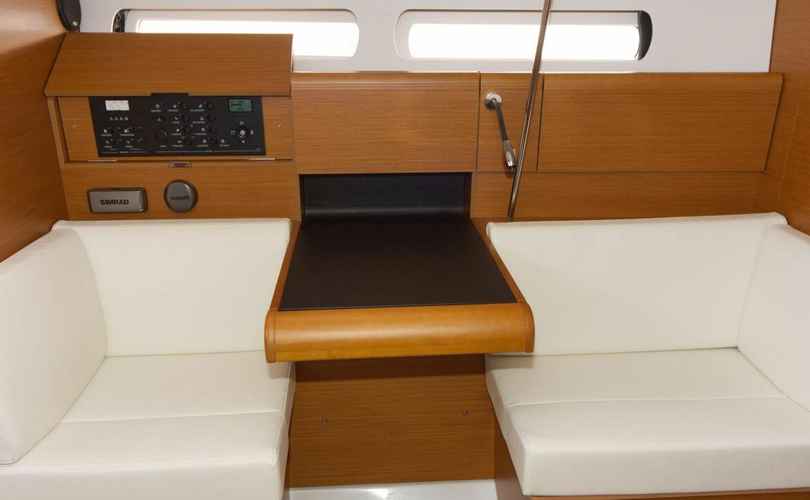 Sun Odyssey 409