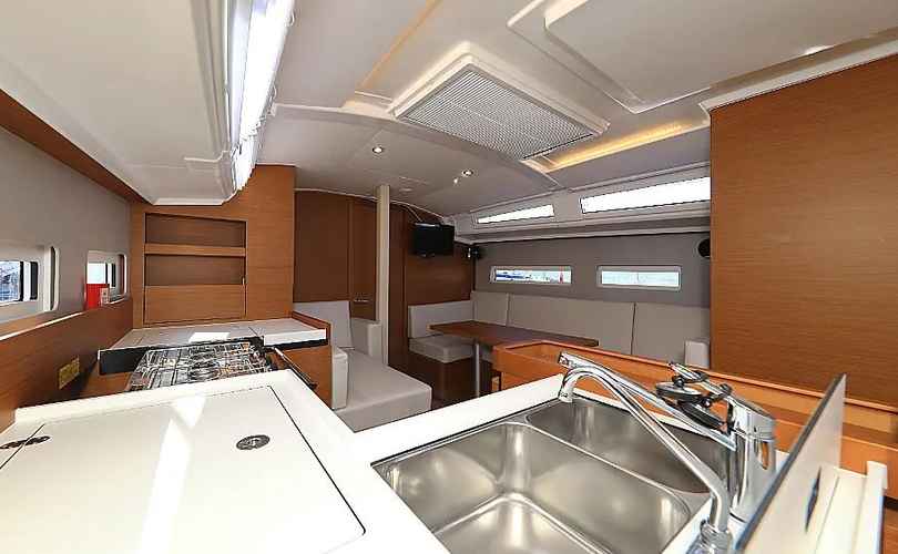 Photo Sun Odyssey 410 (2021)