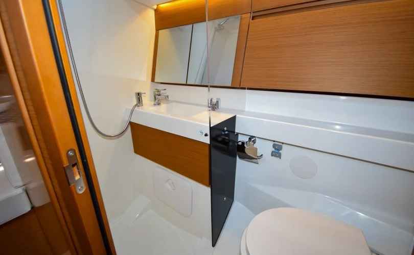Sun Odyssey 410