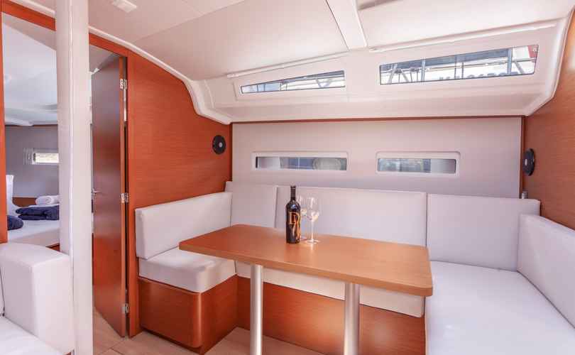 Photo Sun Odyssey 410 (2024)