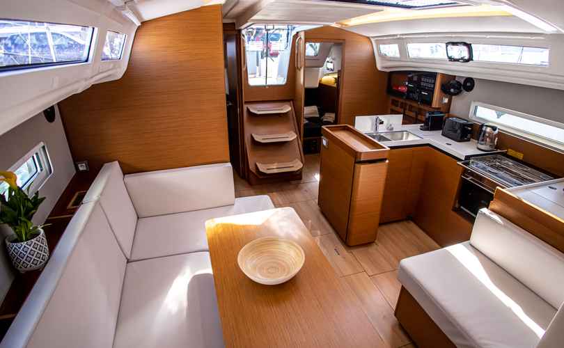Photo Sun Odyssey 410 (2022)