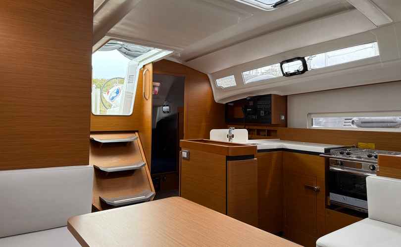Photo Sun Odyssey 410 (2025)
