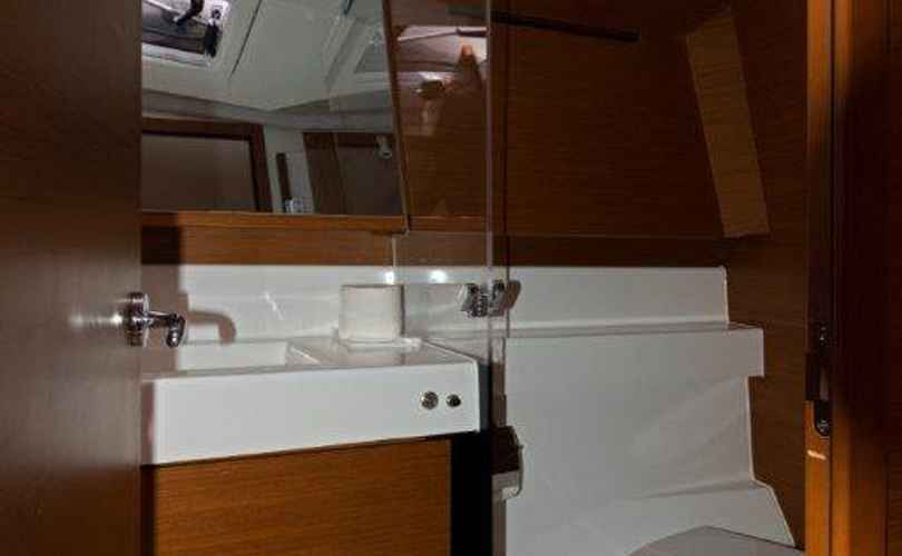 Photo Sun Odyssey 410 (2022)