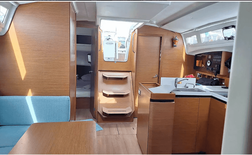 Photo Sun Odyssey 410 (2023)
