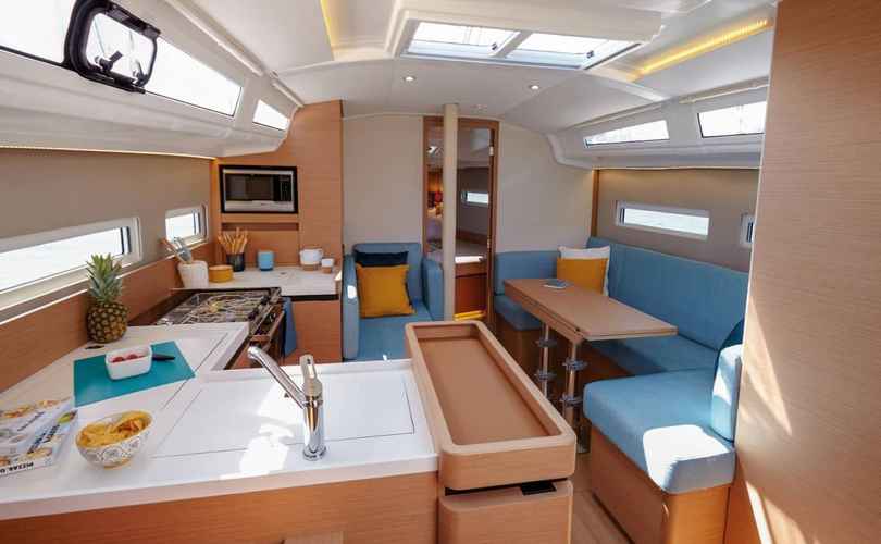 Photo Sun Odyssey 410 (2023)