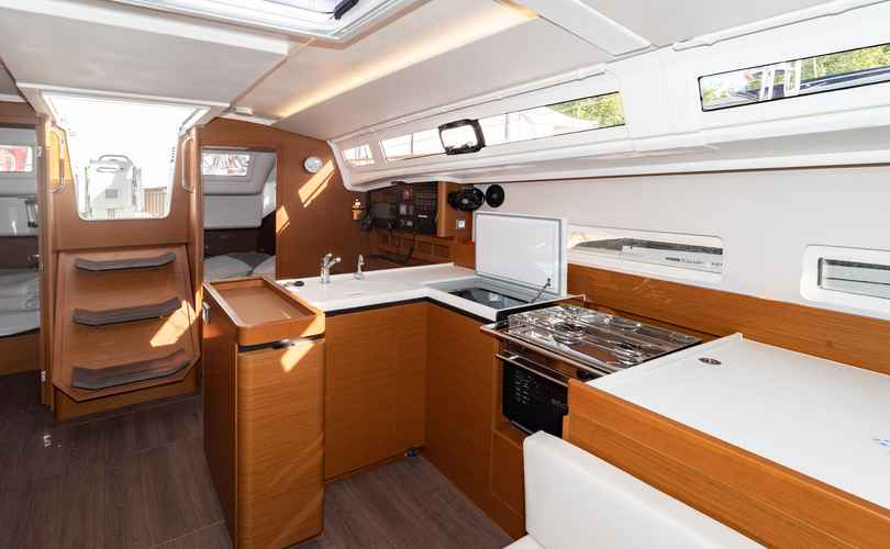Photo Sun Odyssey 410 (2024)