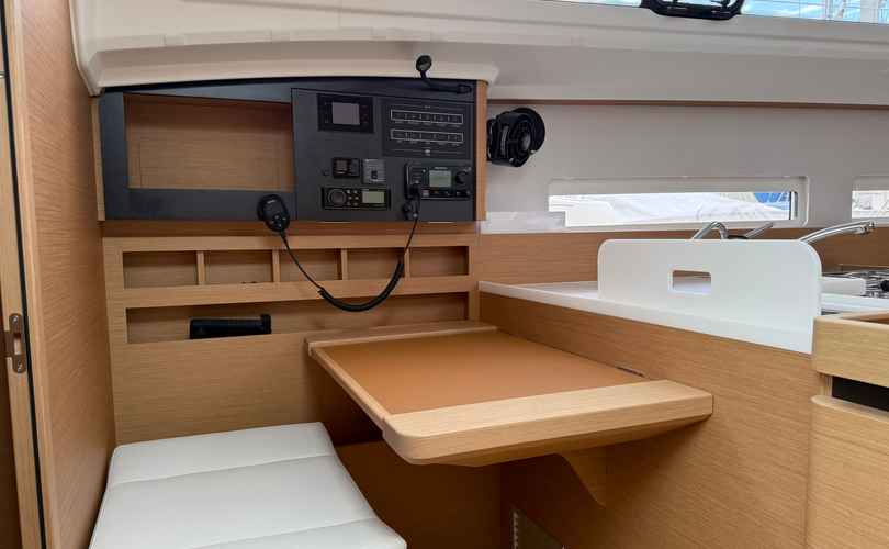 Photo Sun Odyssey 410 (2025)