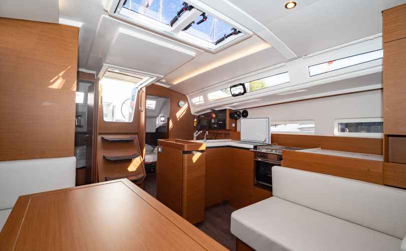 Photo Sun Odyssey 410 (2024)