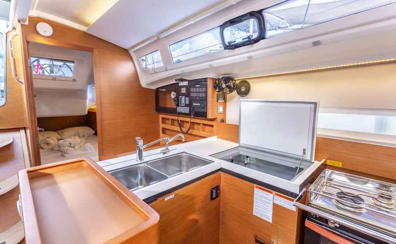 Photo Sun Odyssey 410 (2020)