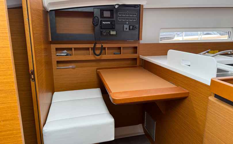 Photo Sun Odyssey 410 (2025)