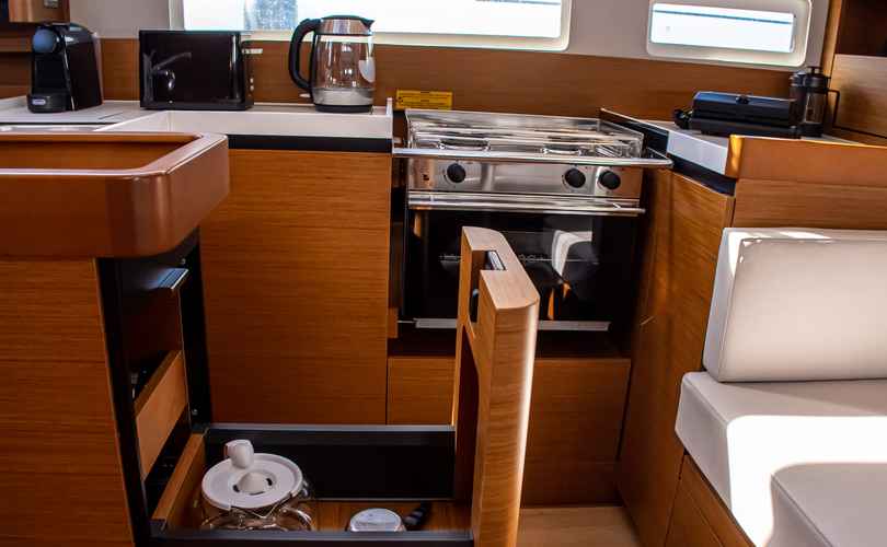 Photo Sun Odyssey 410 (2022)